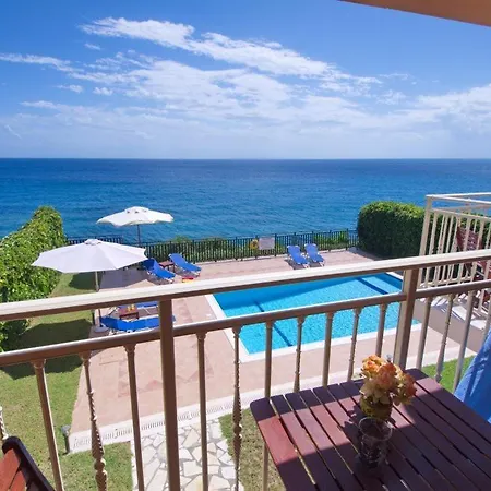 Skala Sleeps 6 T228146 Villa *