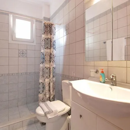 Skala Sleeps 6 T228146 Villa Skala (Kefalonia)