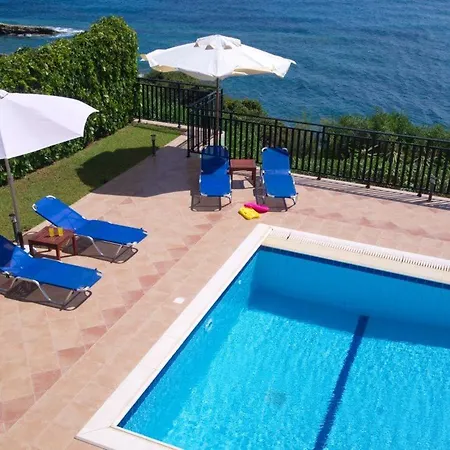 Villa Skala Sleeps 6 T228146